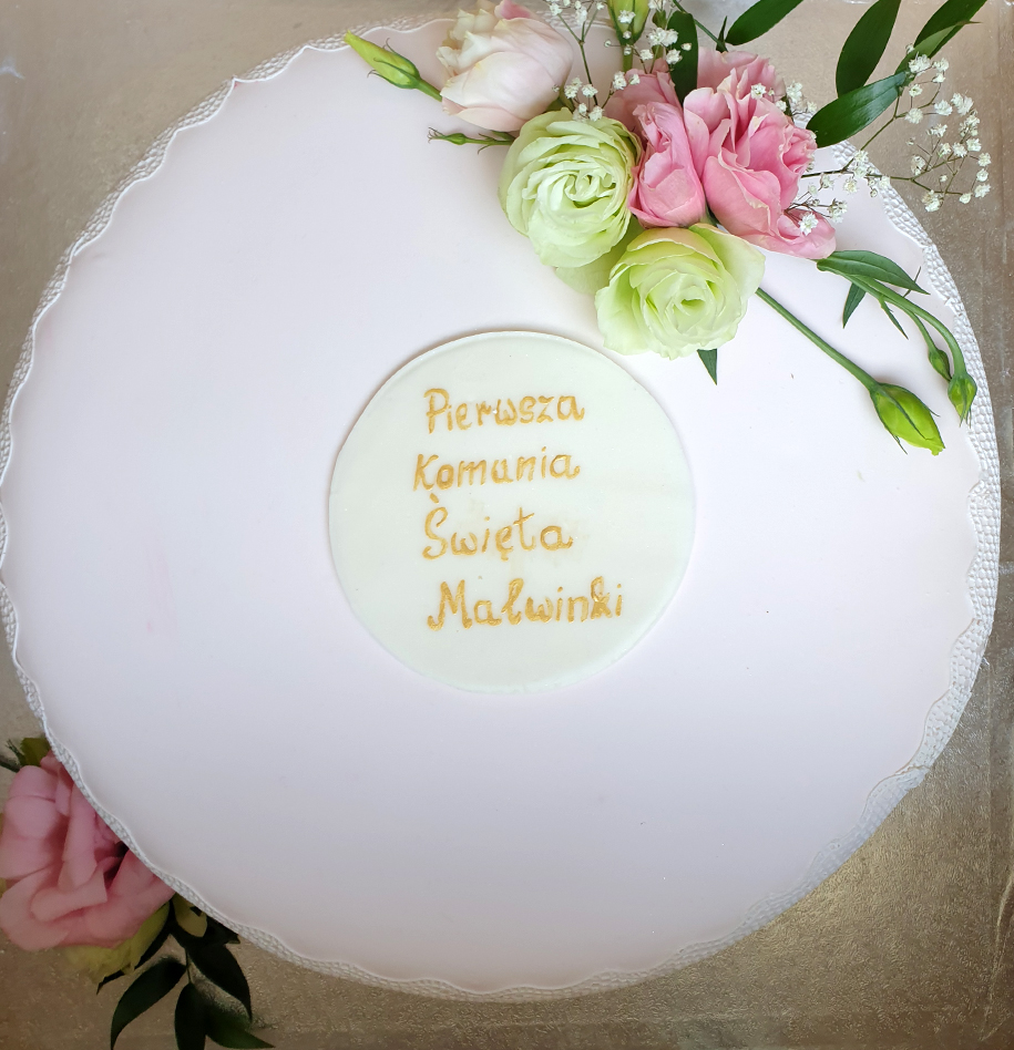Tort_na_komunie_na_zamowienie_tort_komunijny