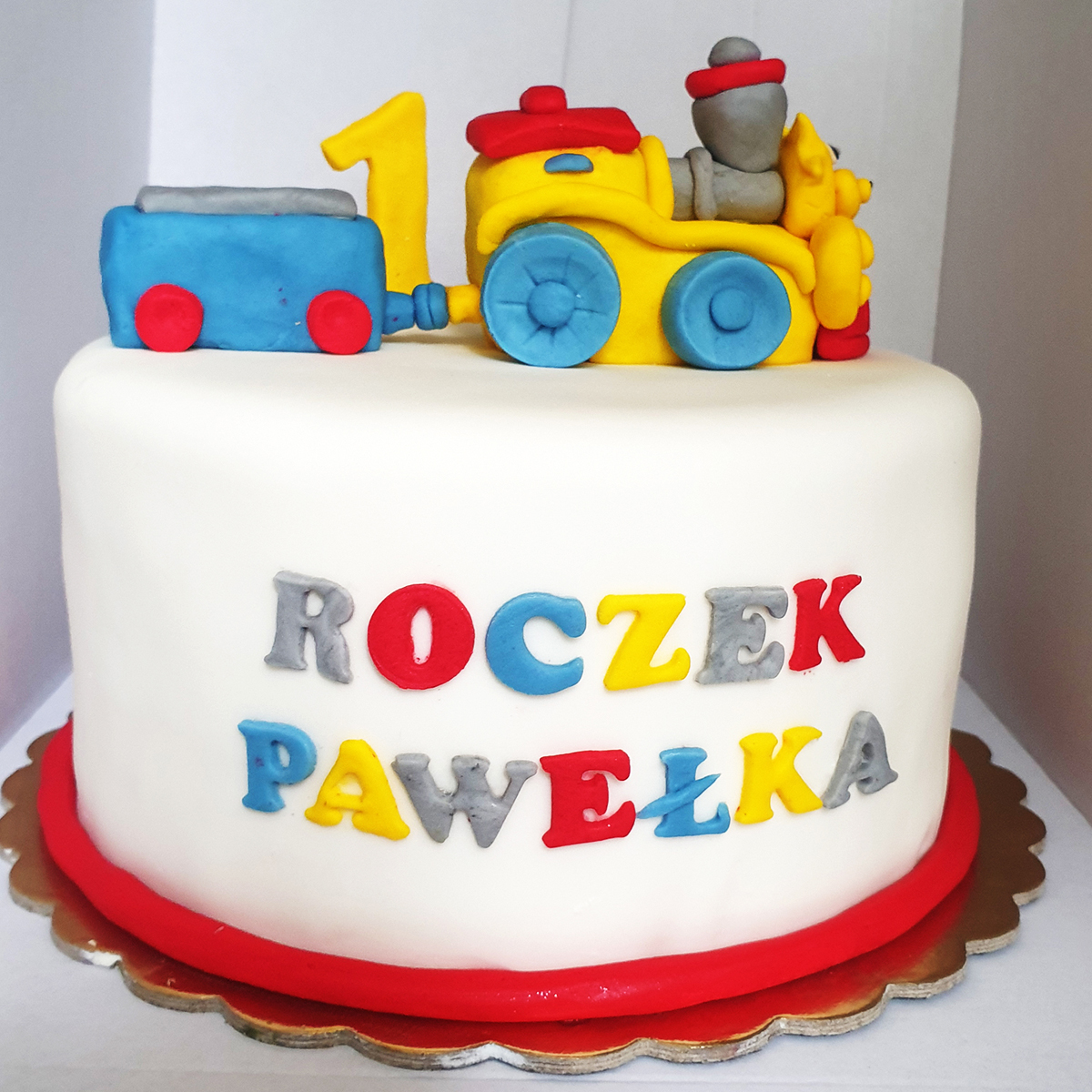 tort_na_zamowienie_dla_chlopca_tort_na_roczek_dla_chlopca_tortykasipl